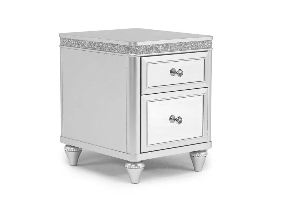 Avril_Chairside_Table_in_Silver_Angle_328909851