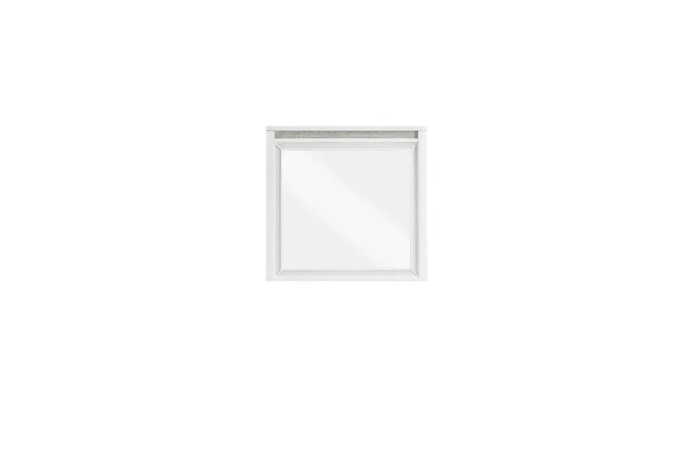 Chalanna_Mirror_in_White_Front_653003385