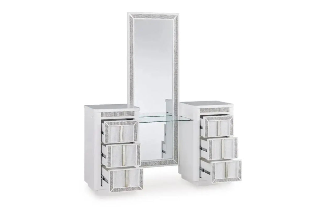 Chalanna_Vanity_Open_CHALANNA6