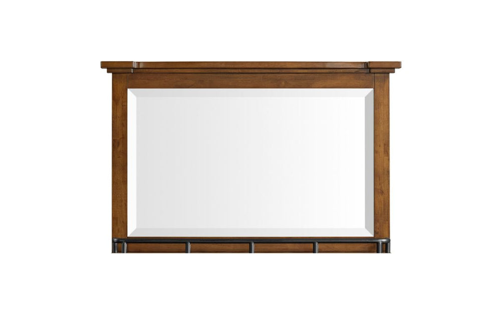 Gage_Mirror_908732805