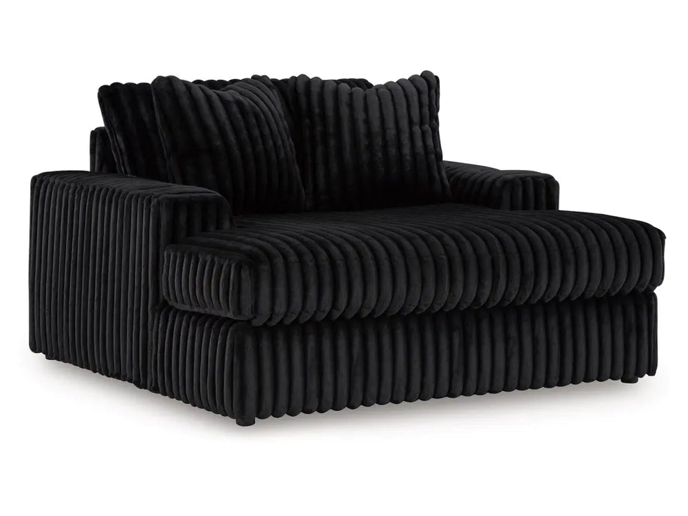 Midnight_XL_Chaise_in_Black_Angled_384001877