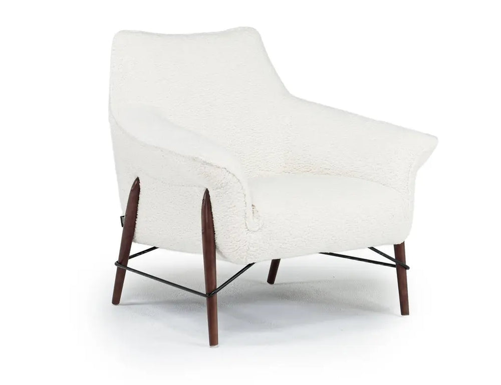 Pinnacle_Accent_Chair_in_Sherpa_White_Angle_371889885