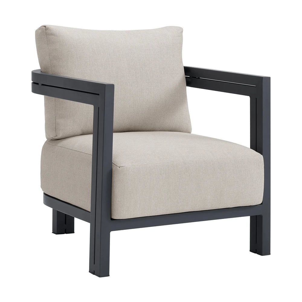 Playa_Accent_Chair_Angled_066272068