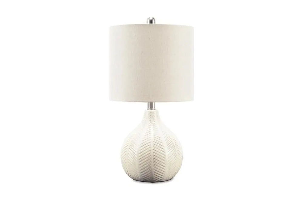 Rainermen_Lamp_Offwhite_Front_295612149