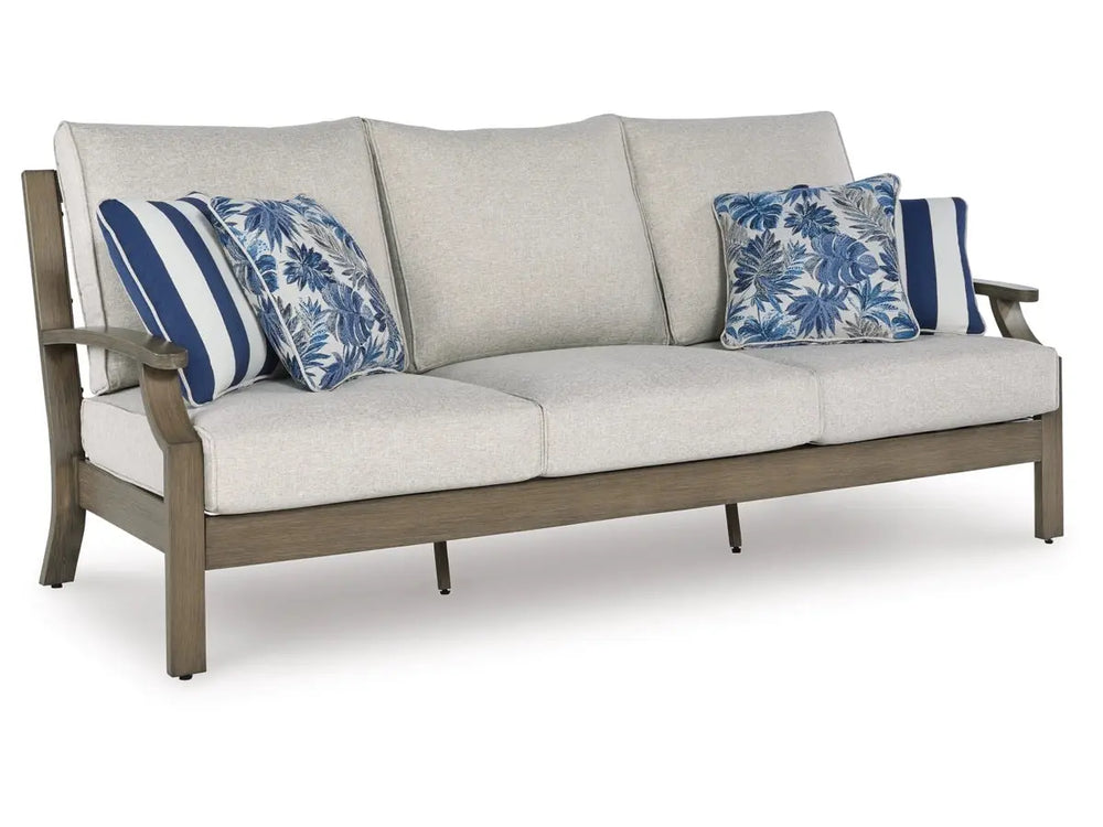 Rainier_Ranch_Outdoor_Sofa_Angle_201483738