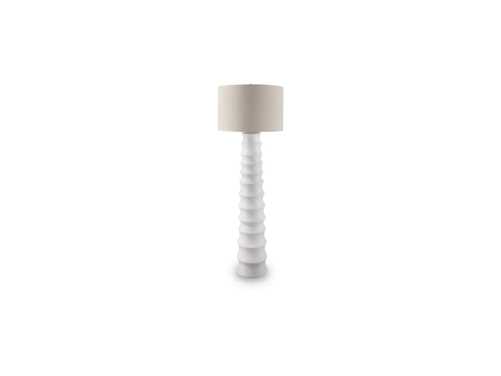 Veraleigh_Floor_Lamp_Front_898550769