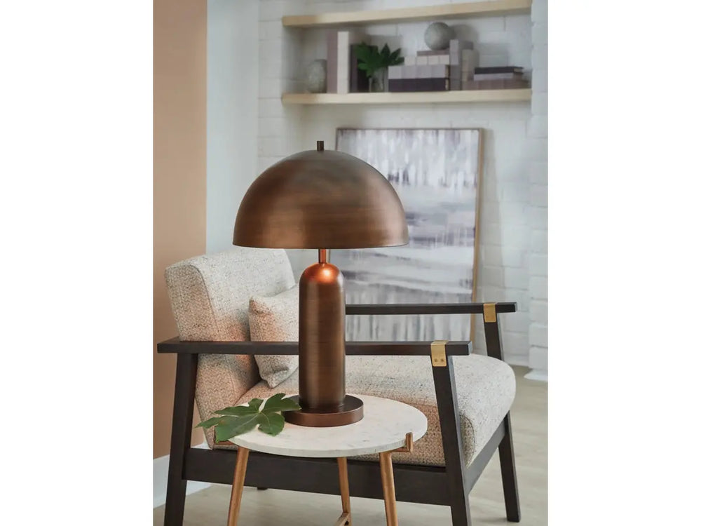 Wendfield_Table_Lamp_Styled__447161220