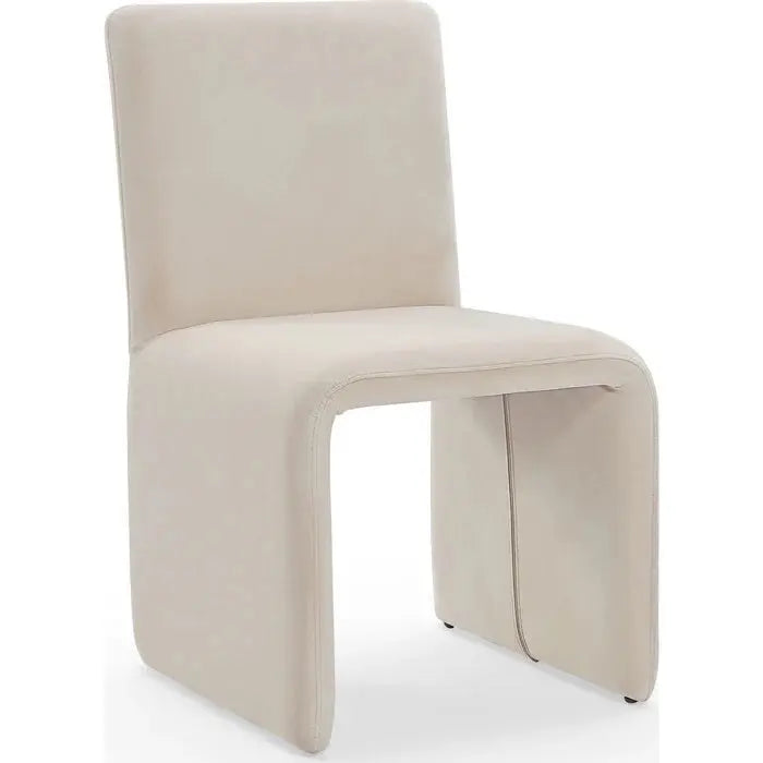 Winston_UPholstered_Chair_Cream_Angle_396445317